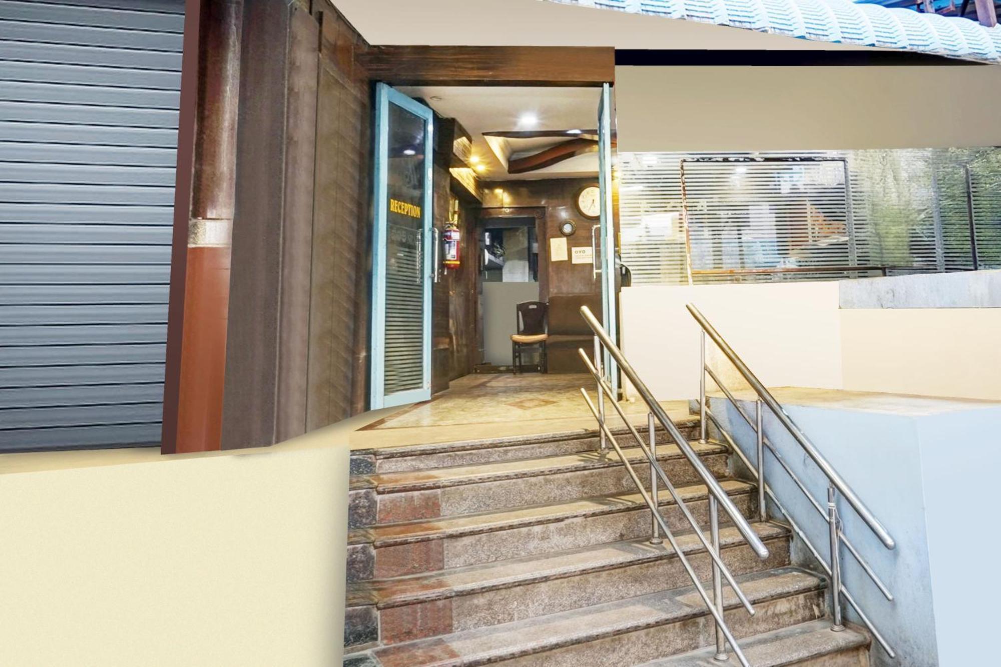 Super Hotel O Padmavathi Puram Near Railway Station 티루파티 외부 사진