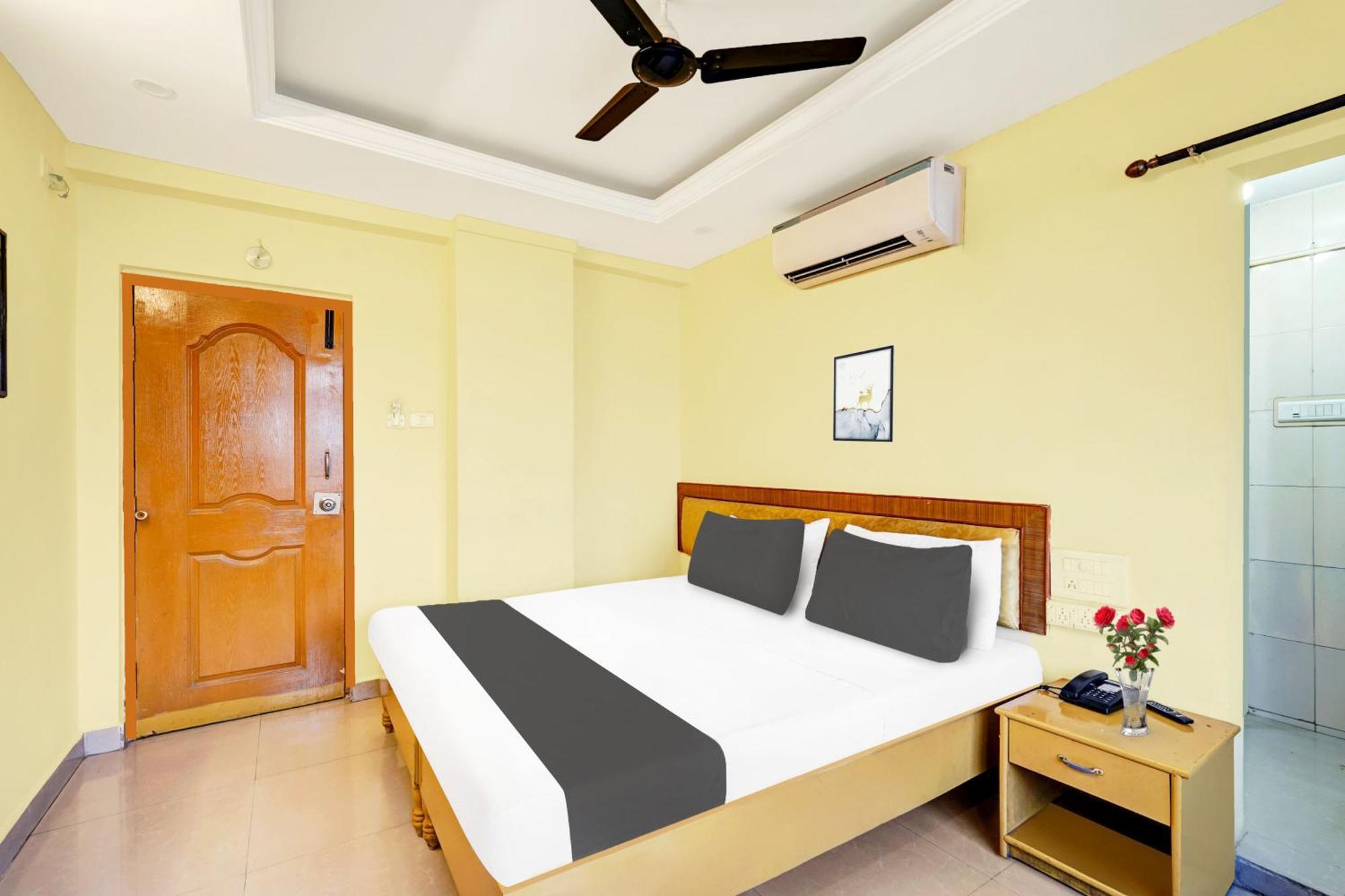 Super Hotel O Padmavathi Puram Near Railway Station 티루파티 외부 사진