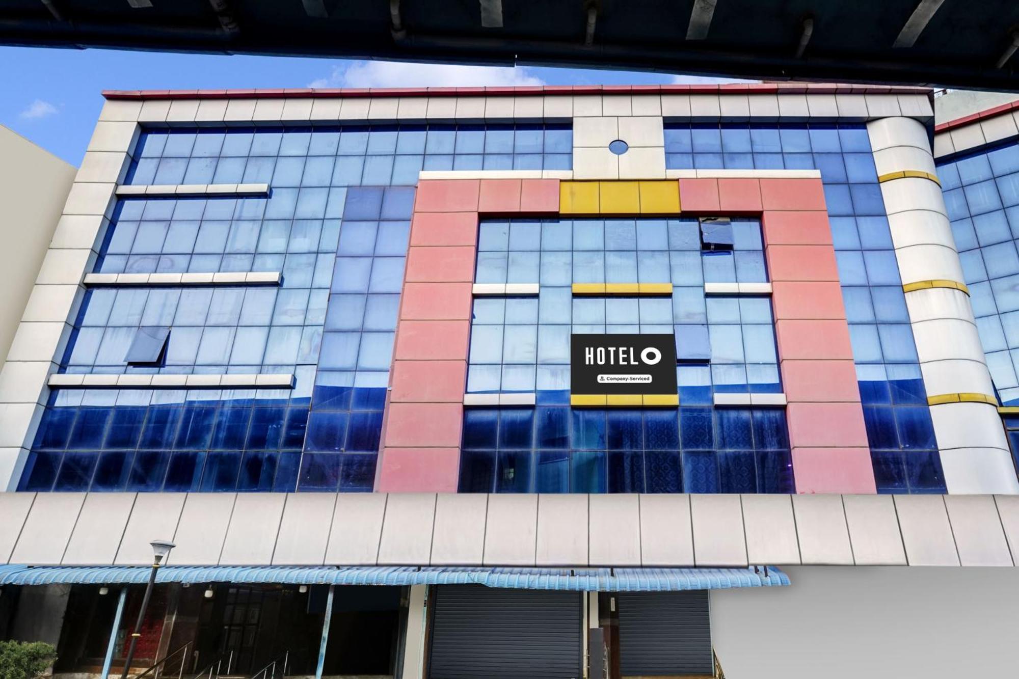Super Hotel O Padmavathi Puram Near Railway Station 티루파티 외부 사진